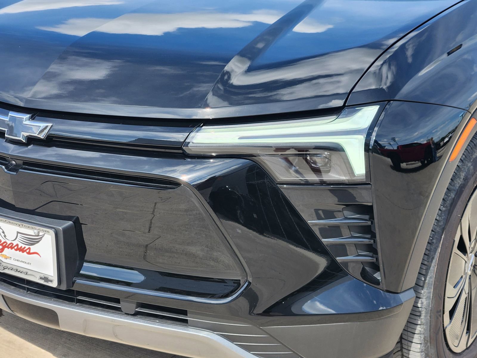 New 2025 Chevrolet Blazer EV LT w/ Midnight/Sport Edition image 9