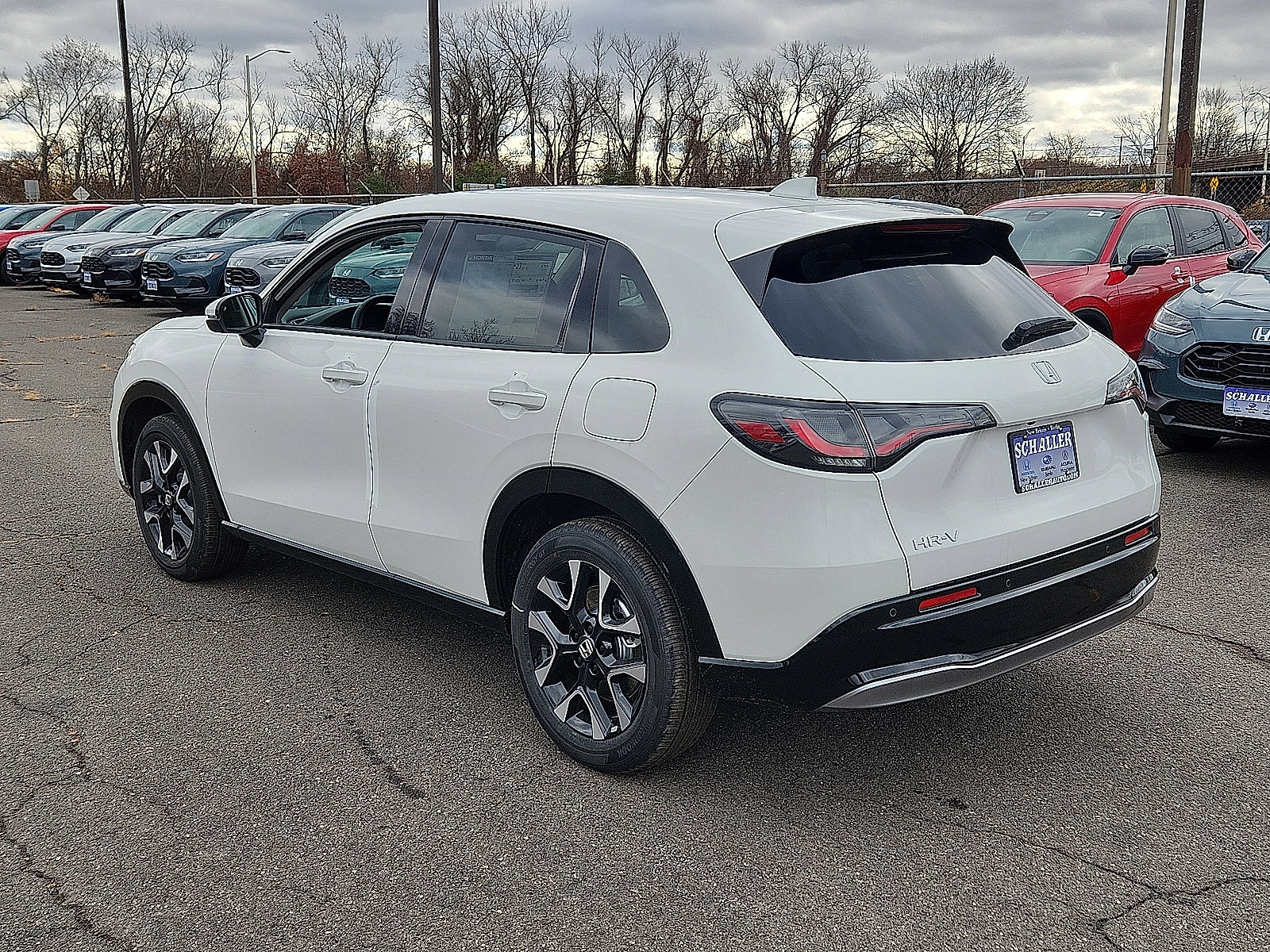 New 2026 Honda HR-V EX-L image 3