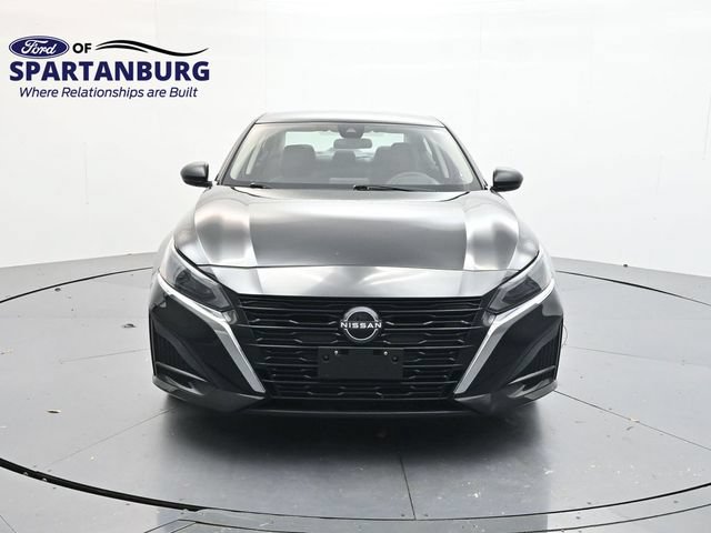 Used 2025 Nissan Altima 2.5 SV FWD video 2