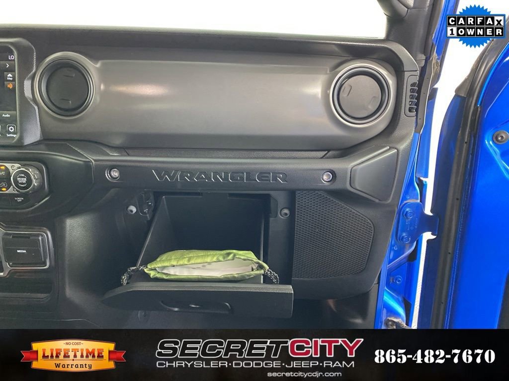 Used 2022 Jeep Wrangler Unlimited Sport w/ Sun And Sound Package image 31