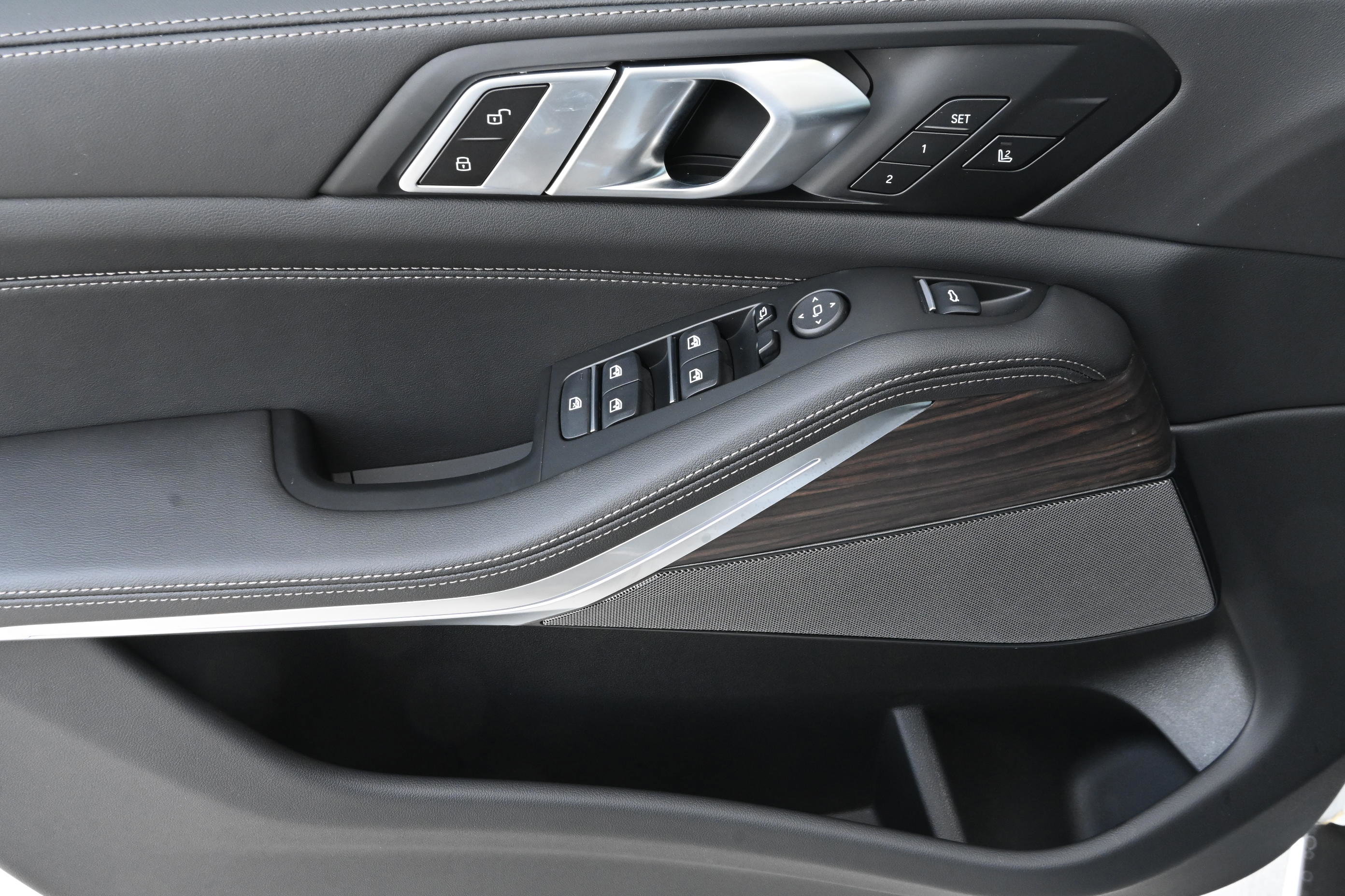 New 2026 BMW X5 sDrive40i RWD image 27