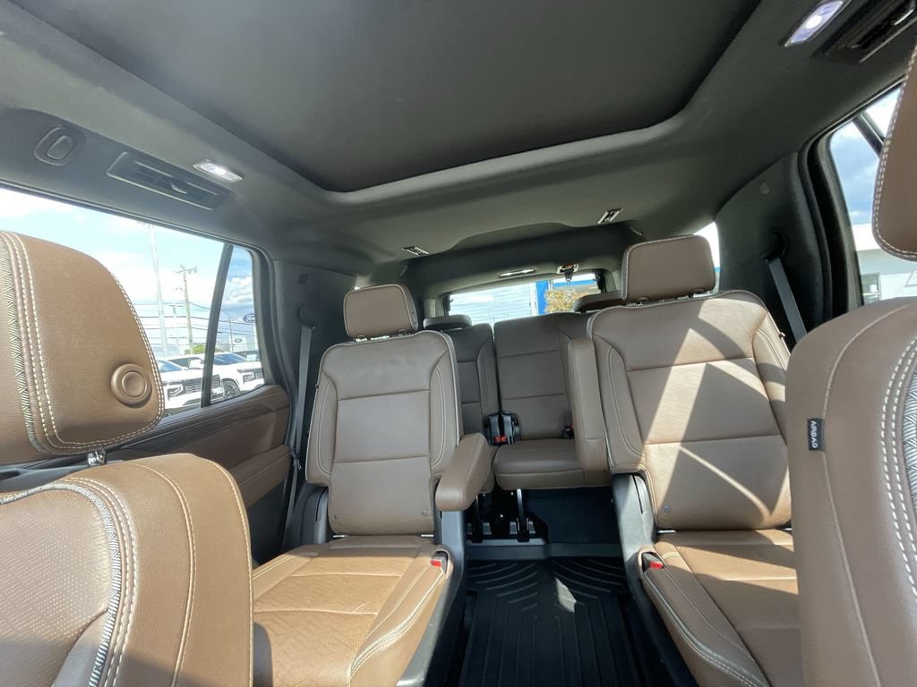 Certified 2022 Chevrolet Tahoe High Country AWD/4WD image 21