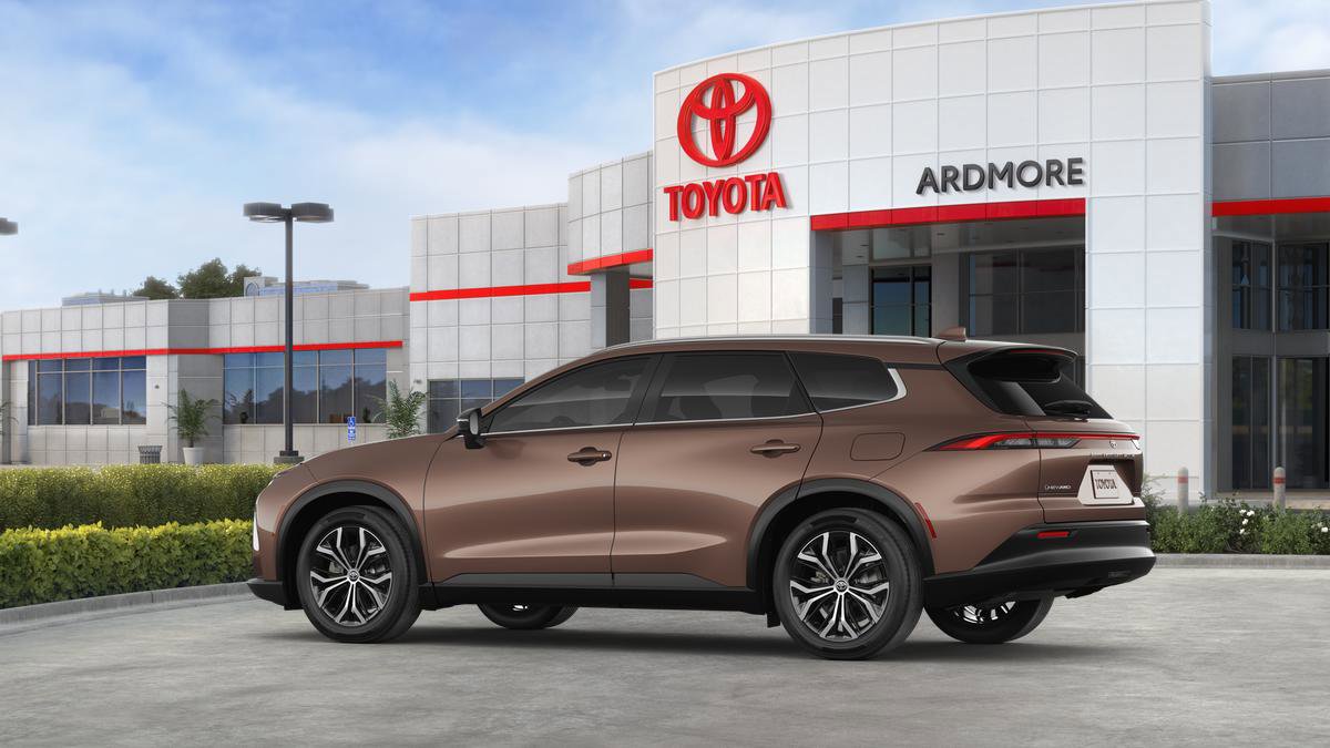 New 2025 Toyota Crown Signia image 24