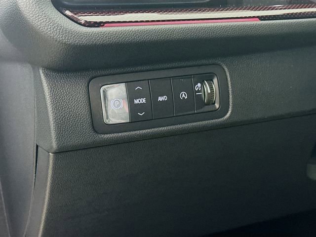 New 2026 Chevrolet Traverse RS image 12