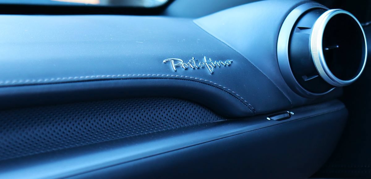 Used 2020 Ferrari Portofino RWD image 60