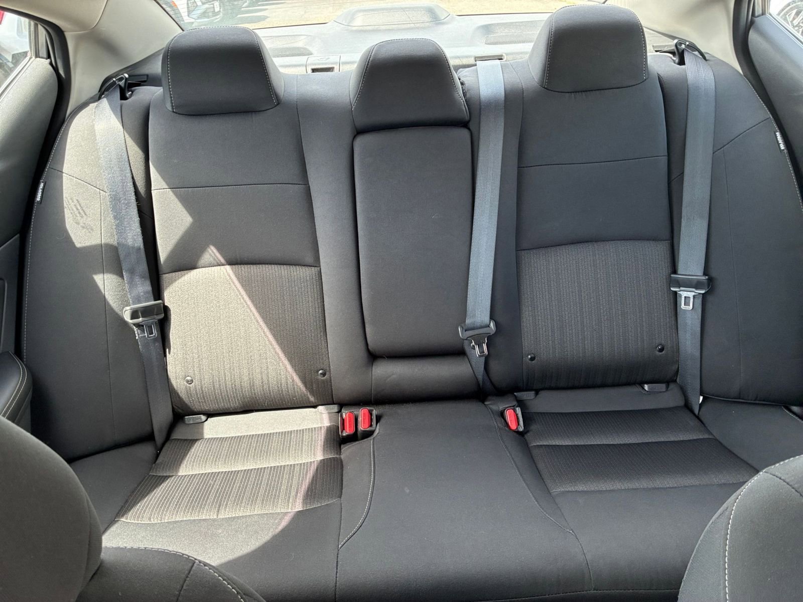 Used 2025 Nissan Altima 2.5 SV FWD image 38