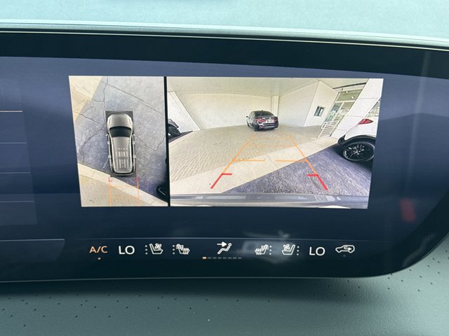 New 2026 Buick Enclave Avenir w/ Super Cruise Package FWD image 10