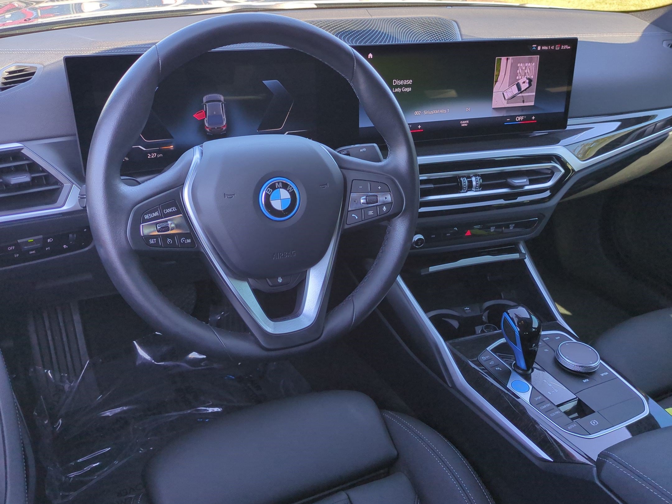 Certified 2022 BMW i4 eDrive40 w/ Premium Package RWD image 29
