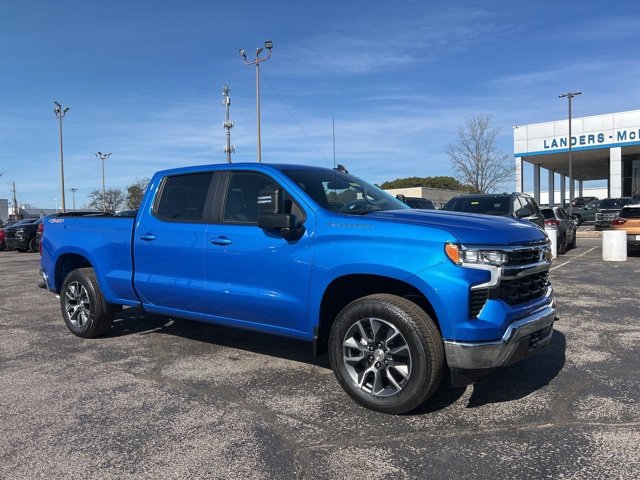 New 2025 Chevrolet Silverado 1500 LT