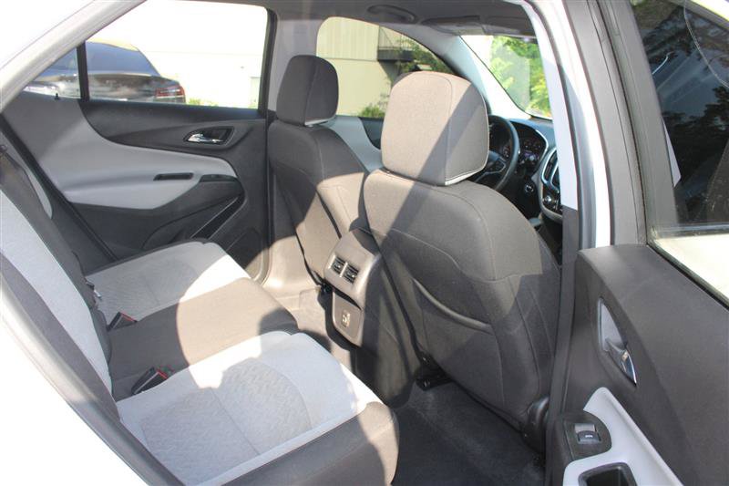 Used 2022 Chevrolet Equinox LT FWD image 11