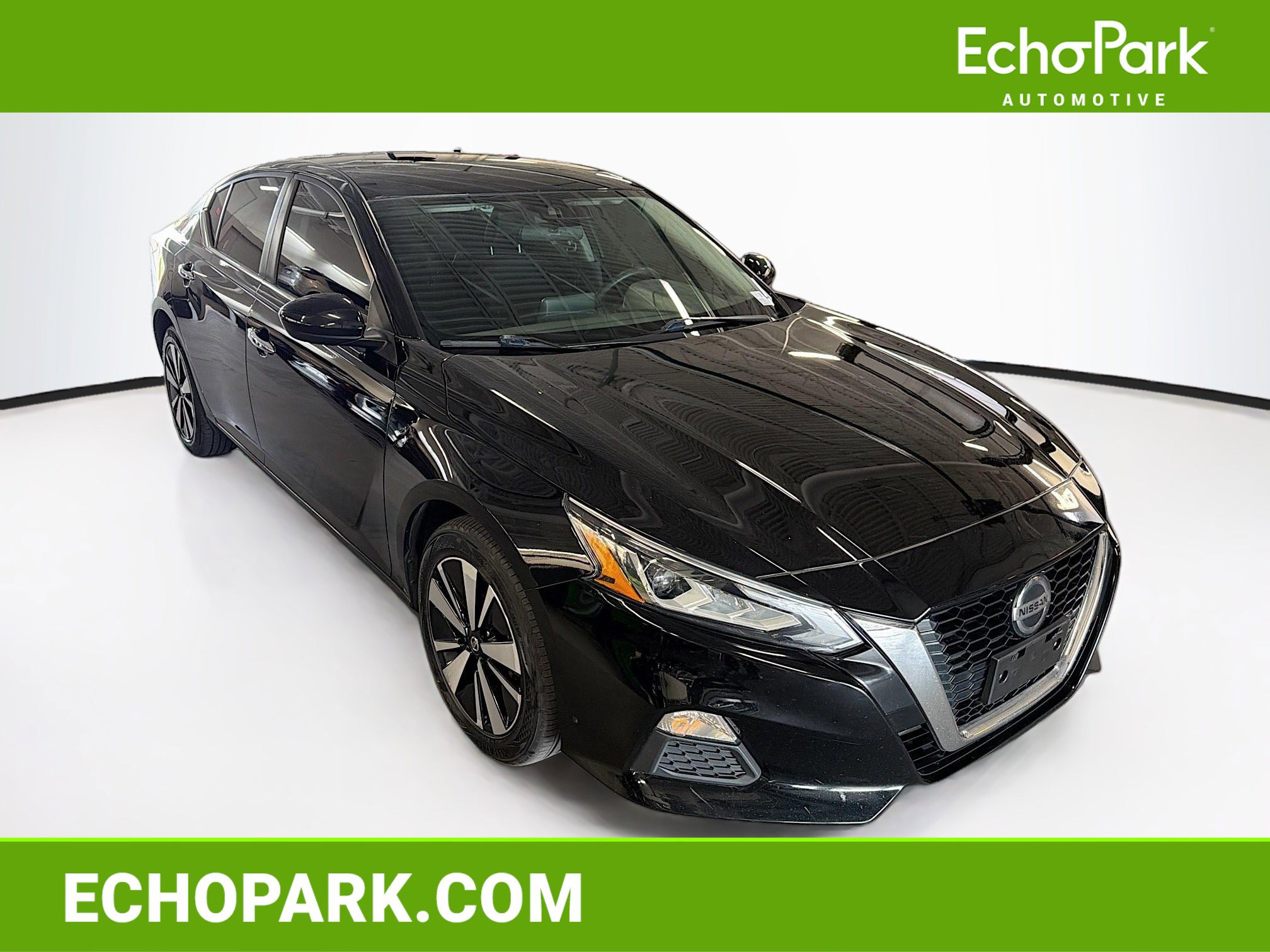 Used 2022 Nissan Altima 2.5 SV AWD/4WD image 1