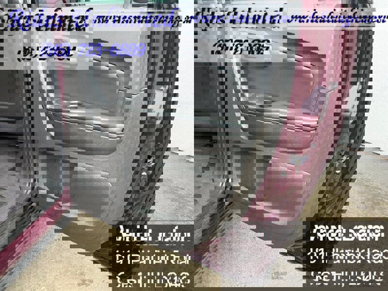 Used 2010 Chevrolet Traverse LT w/ Personal Connectivity Package image 26