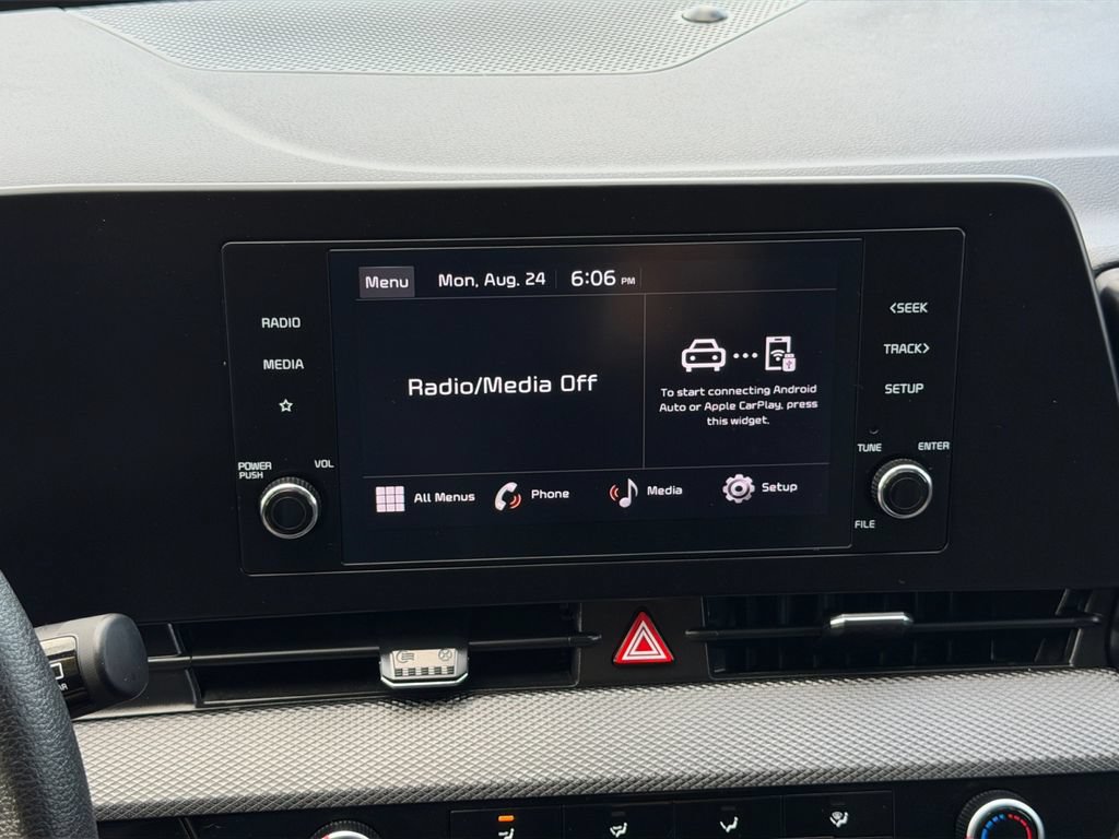 Certified 2025 Kia Sportage LX AWD/4WD image 21