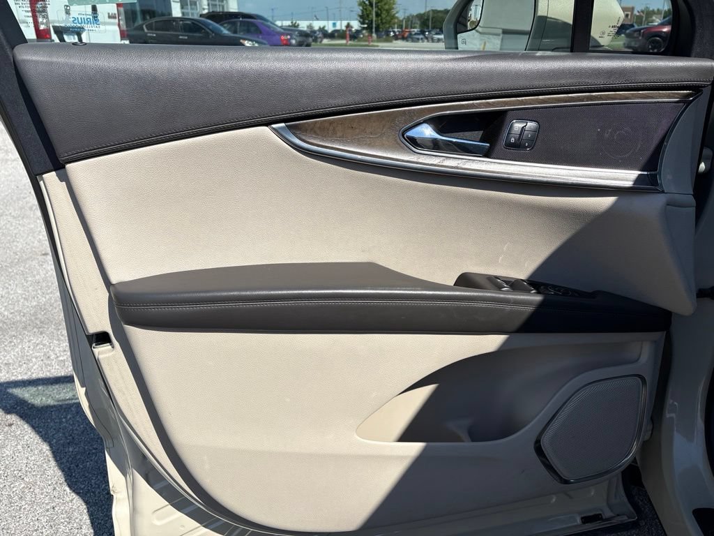 Used 2018 Lincoln MKX Select w/ Lincoln MKX Climate Package AWD/4WD image 9