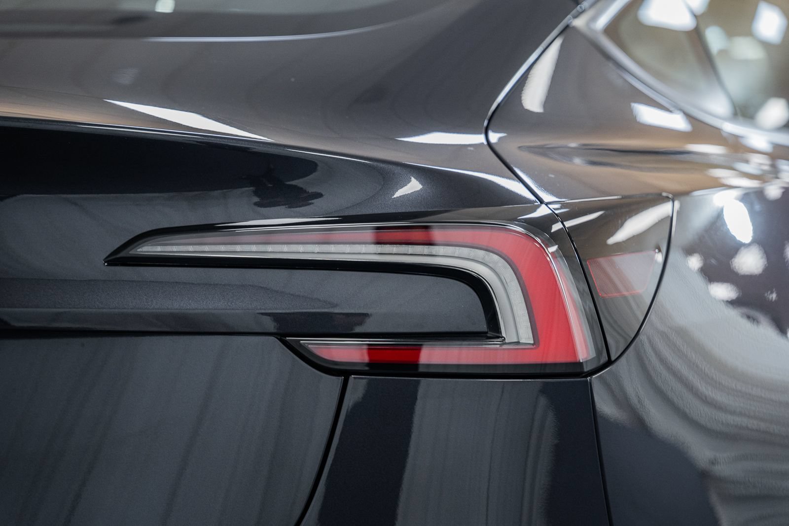 Used 2025 Tesla Model 3 Long Range RWD image 6