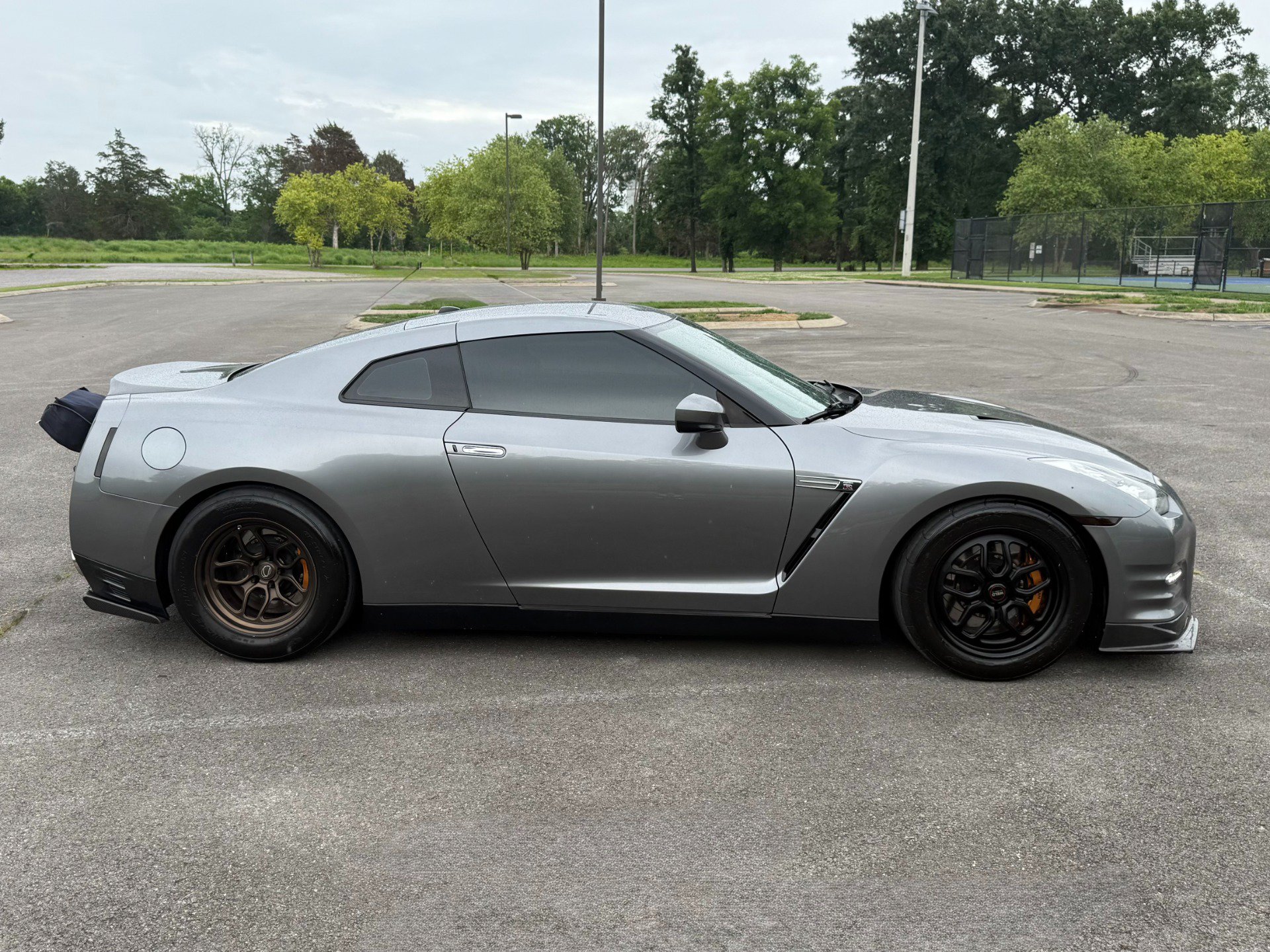 Used 2012 Nissan GT-R Premium AWD/4WD image 7