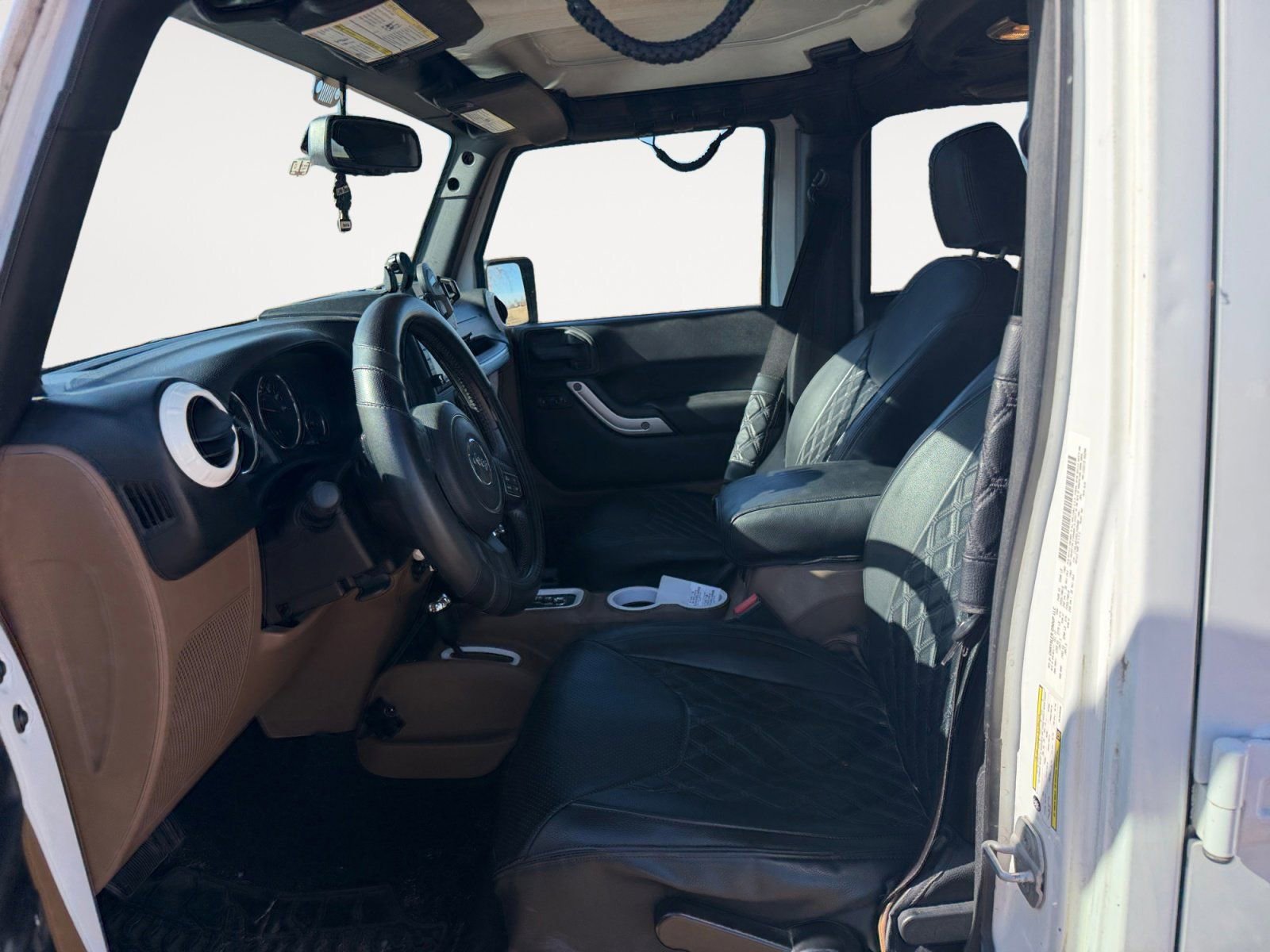 Used 2013 Jeep Wrangler Unlimited Sahara w/ Trailer Tow Group image 9