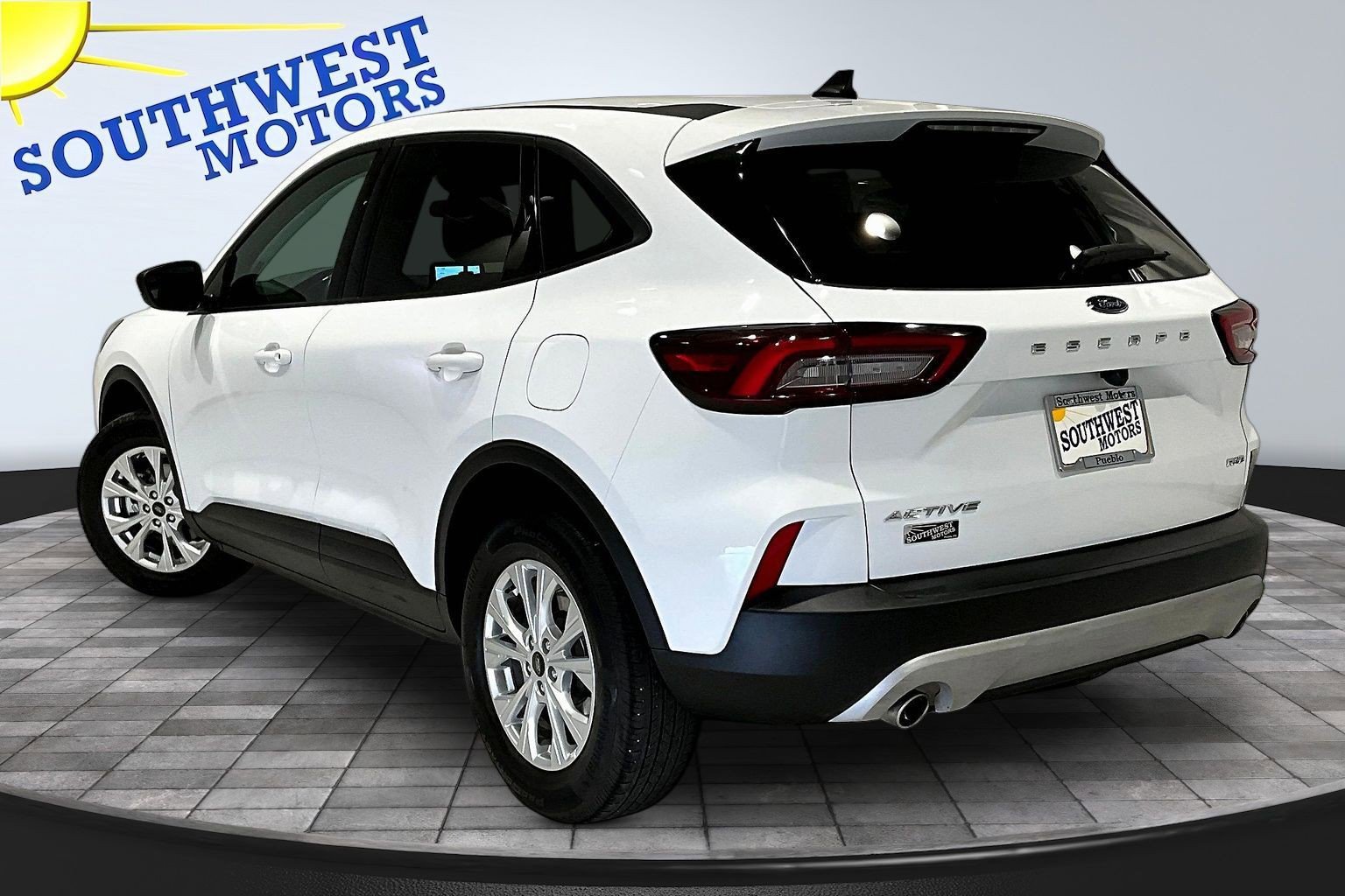 Used 2025 Ford Escape Active image 4