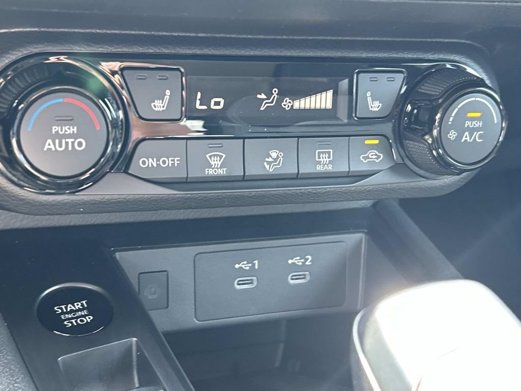 New 2026 Nissan Kicks SV w/ Cold Weather Package FWD image 24