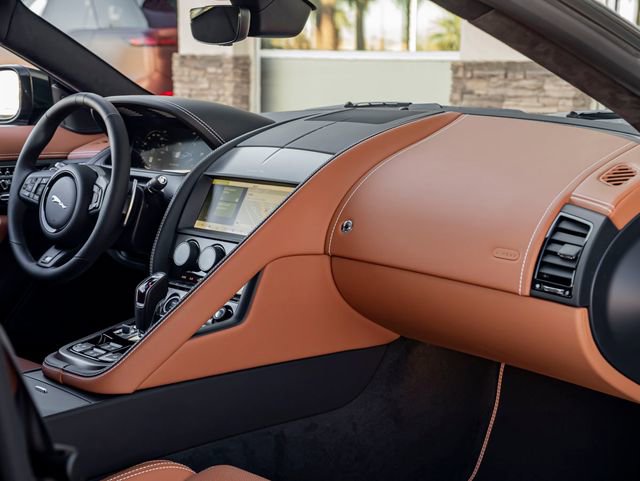 New 2024 Jaguar F-TYPE R image 35