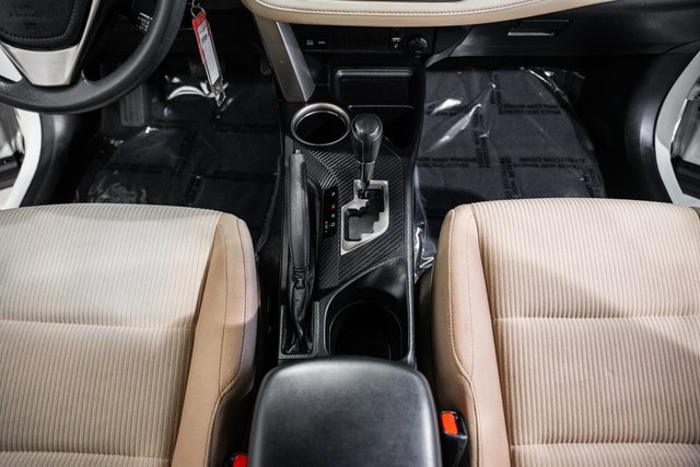 Used 2015 Toyota RAV4 XLE image 24