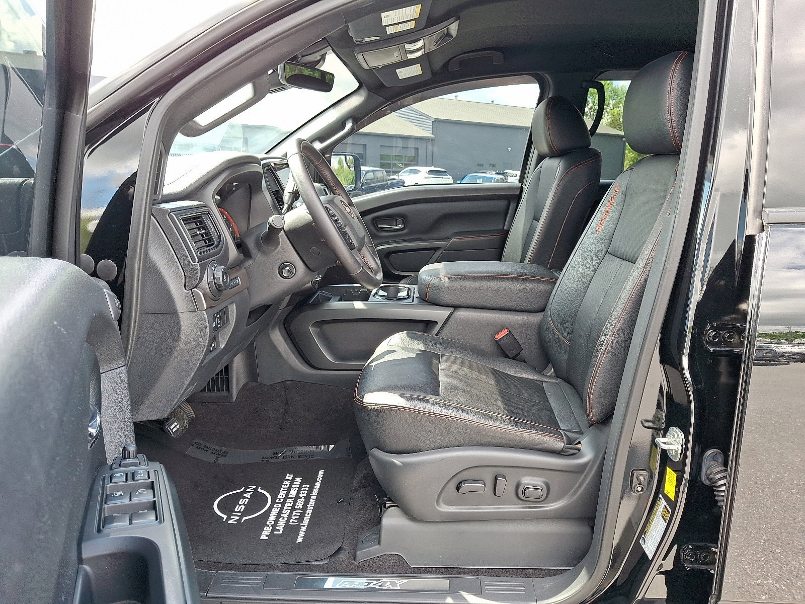 Certified 2023 Nissan Titan PRO-4X w/ Pro-4x Convenience Package AWD/4WD image 15