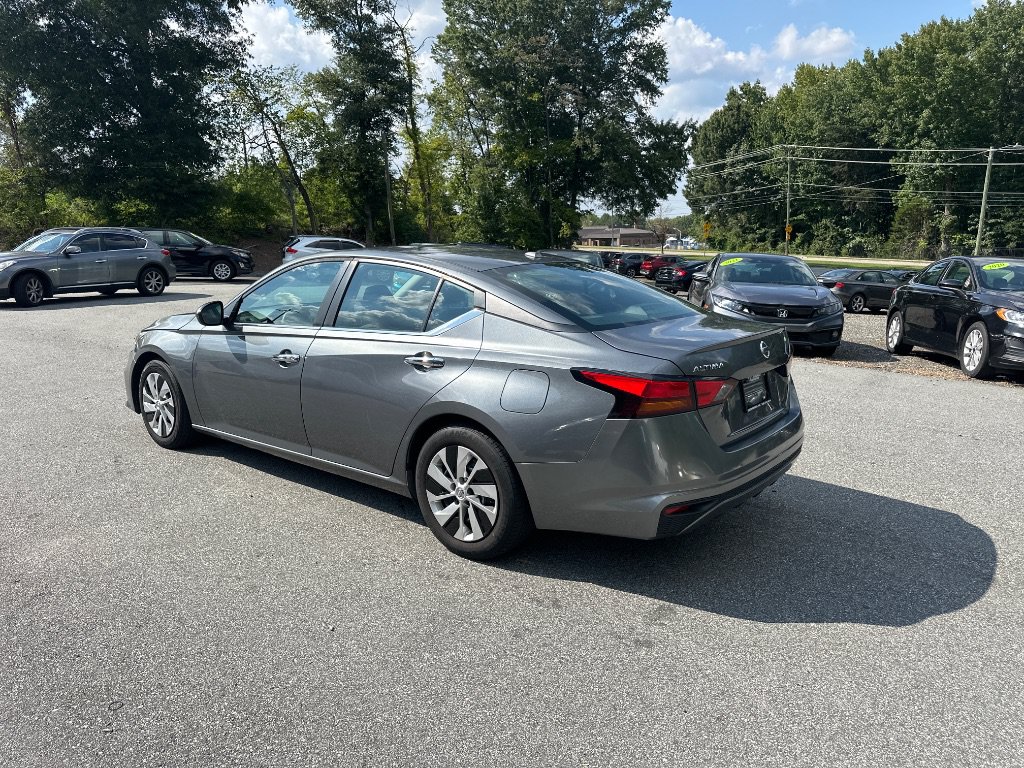 Used 2019 Nissan Altima 2.5 S FWD image 5