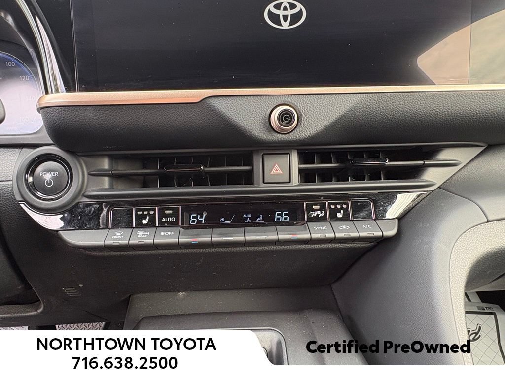 Used 2023 Toyota Crown AWD/4WD image 26