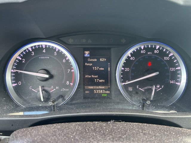 Used 2018 Toyota Highlander SE image 11