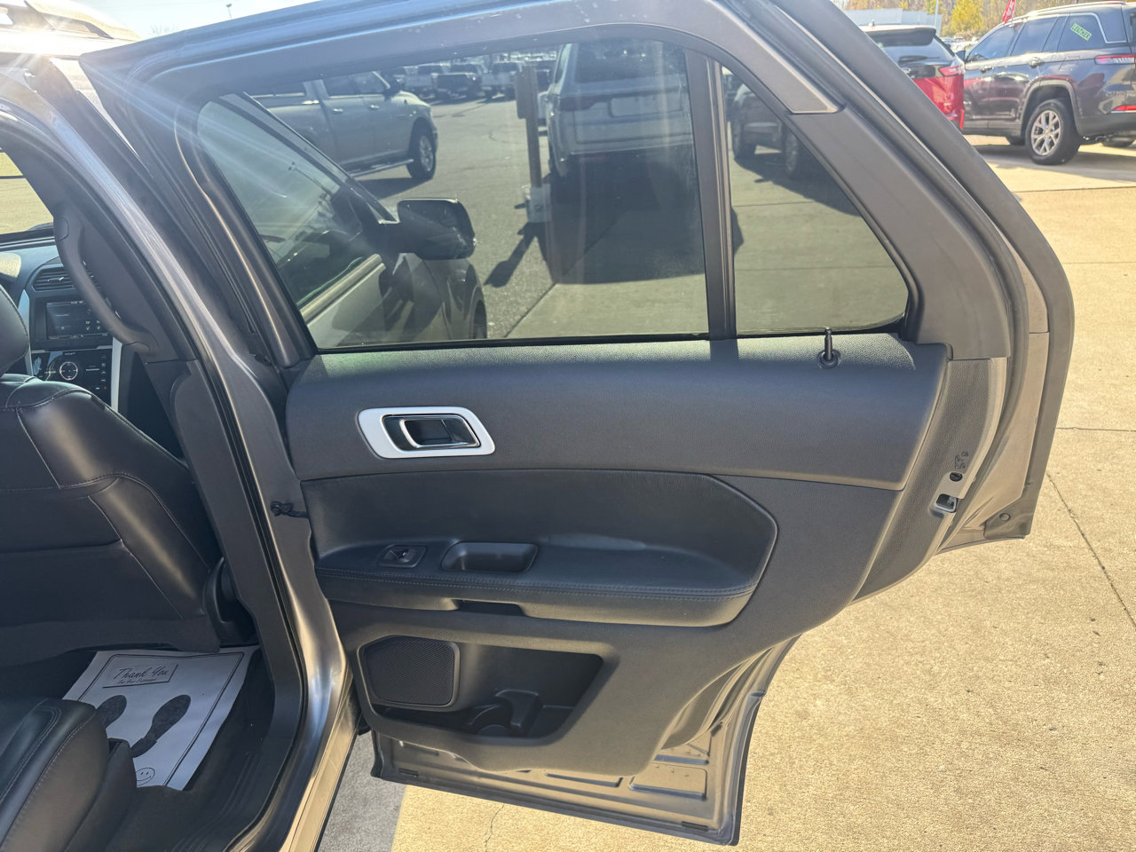 Used 2014 Ford Explorer Limited image 16