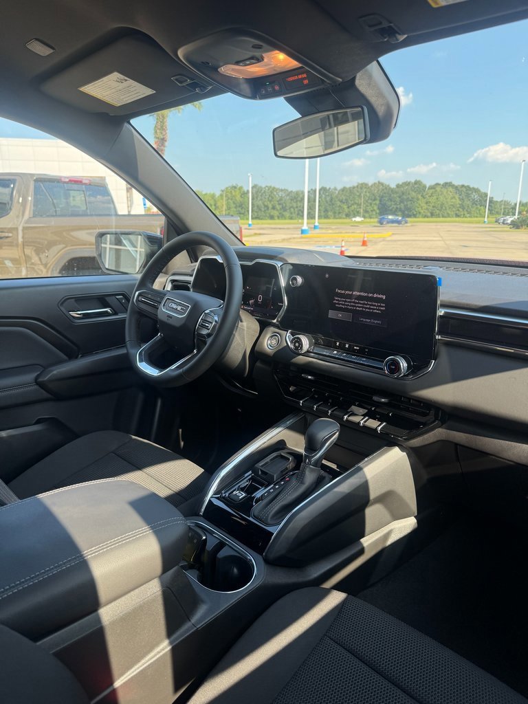 New 2026 GMC Canyon Elevation image 12