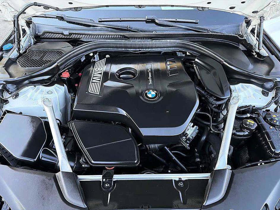 Used 2019 BMW 530i RWD image 25