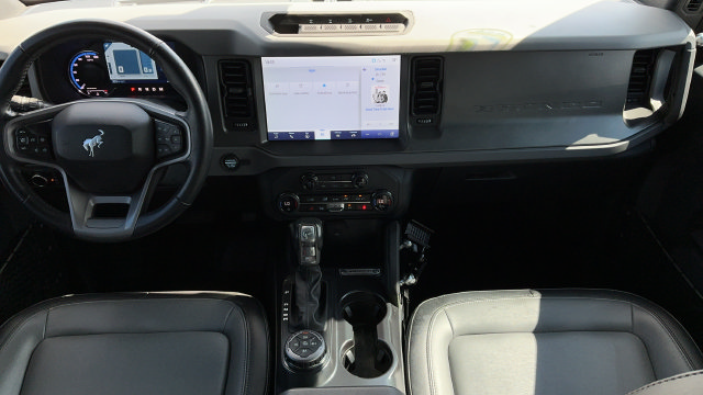 Used 2024 Ford Bronco Everglades AWD/4WD image 17