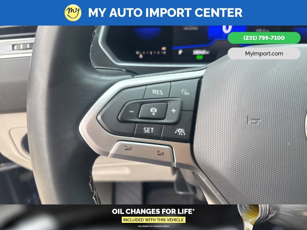 Used 2022 Volkswagen Tiguan SE image 17