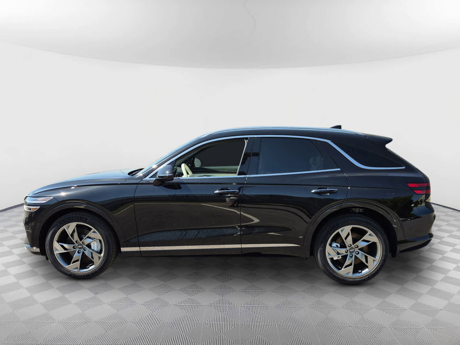 New 2025 Genesis Electrified GV70 Advanced w/ Prestige Package image 3