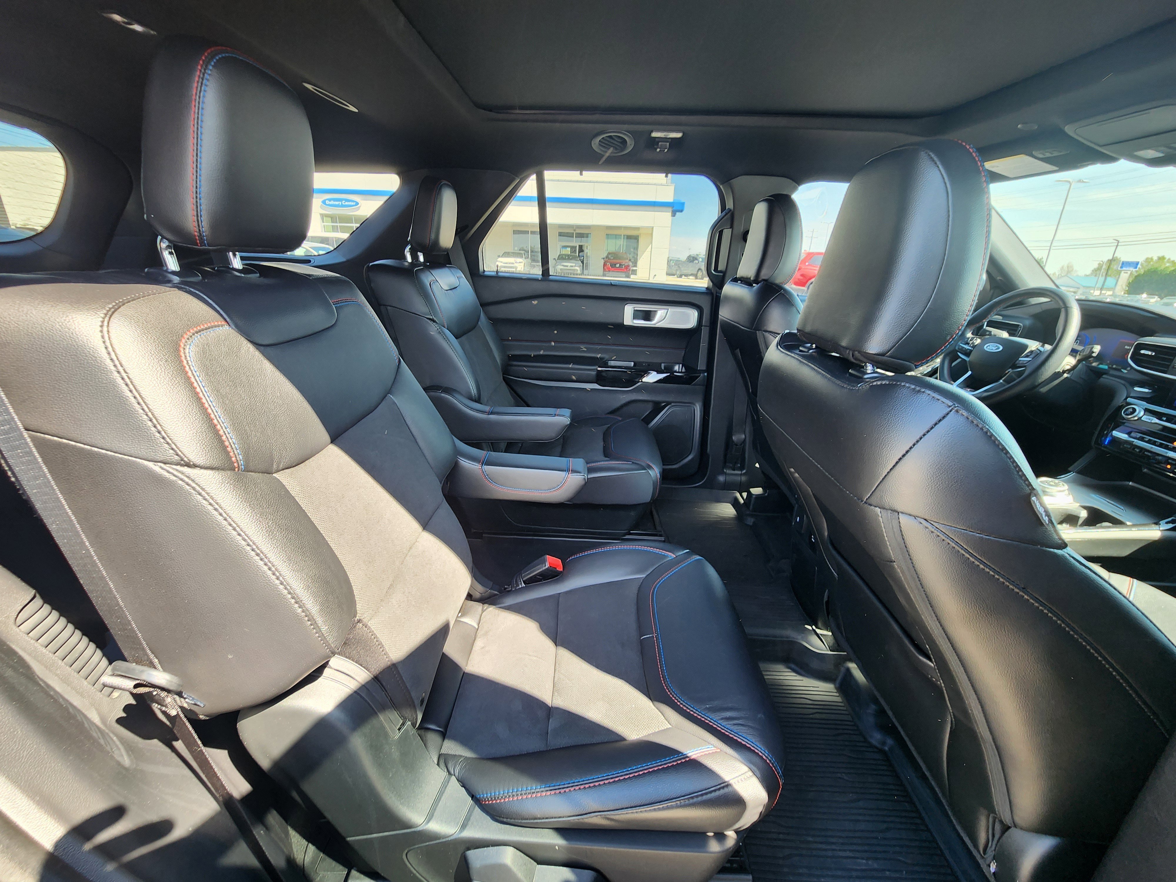 Used 2022 Ford Explorer ST w/ Equipment Group 401A image 13