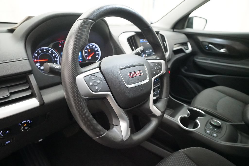 Used 2024 GMC Terrain SLE w/ Driver Convenience Package AWD/4WD image 8
