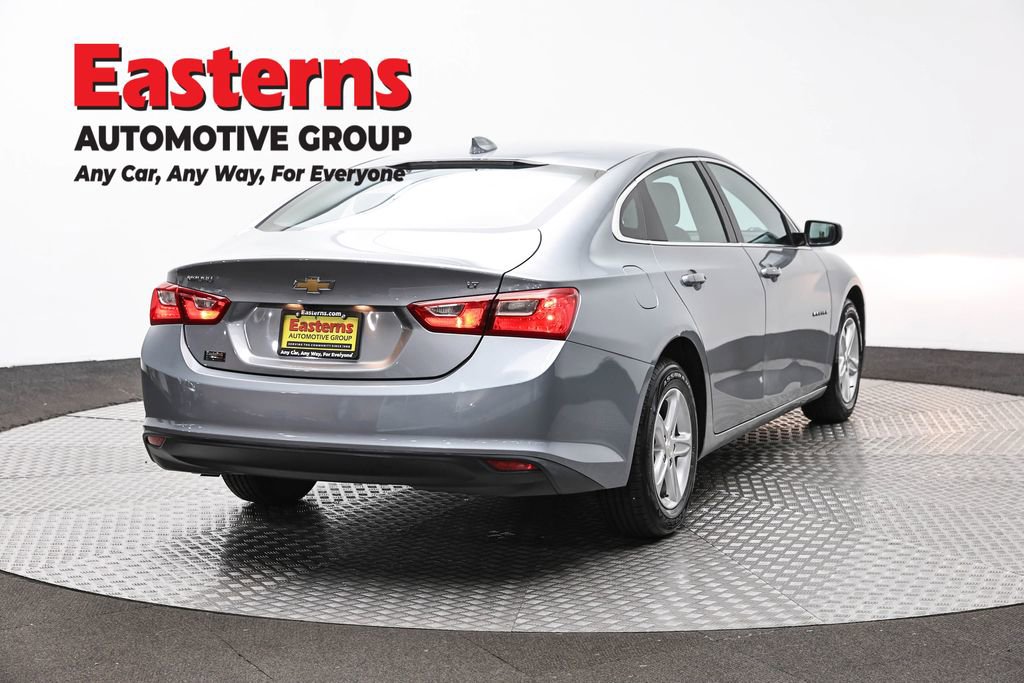 Used 2023 Chevrolet Malibu LT FWD image 5