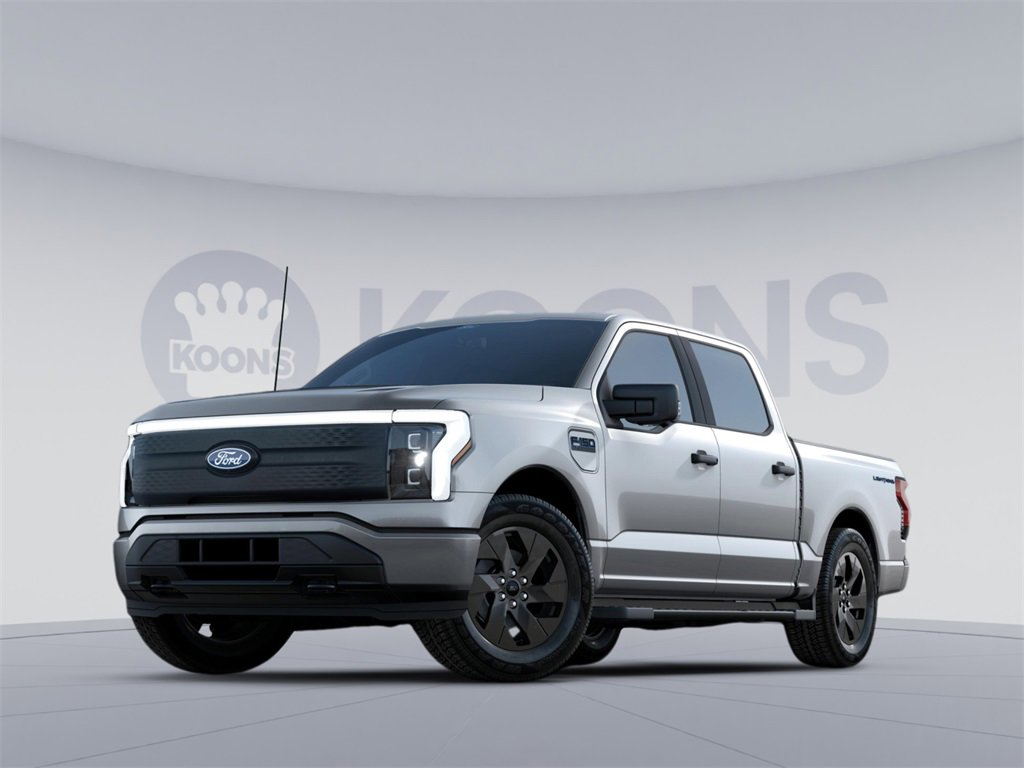 New 2024 Ford F150 Lightning XLT w/ Max Trailer Tow Package