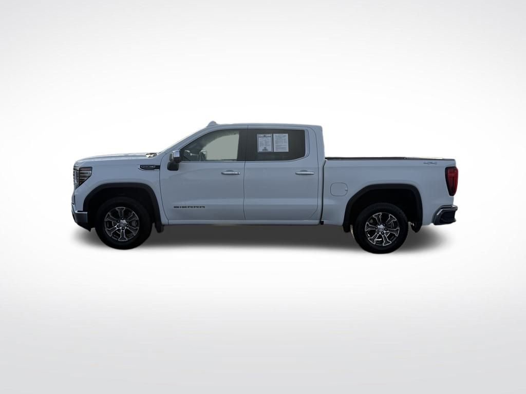 Used 2024 GMC Sierra 1500 SLT image 4
