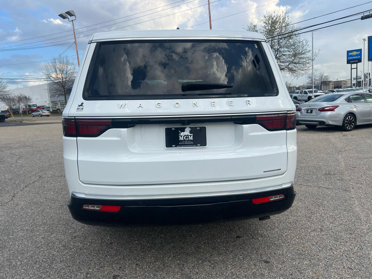 Used 2024 Jeep Wagoneer L Series II image 21