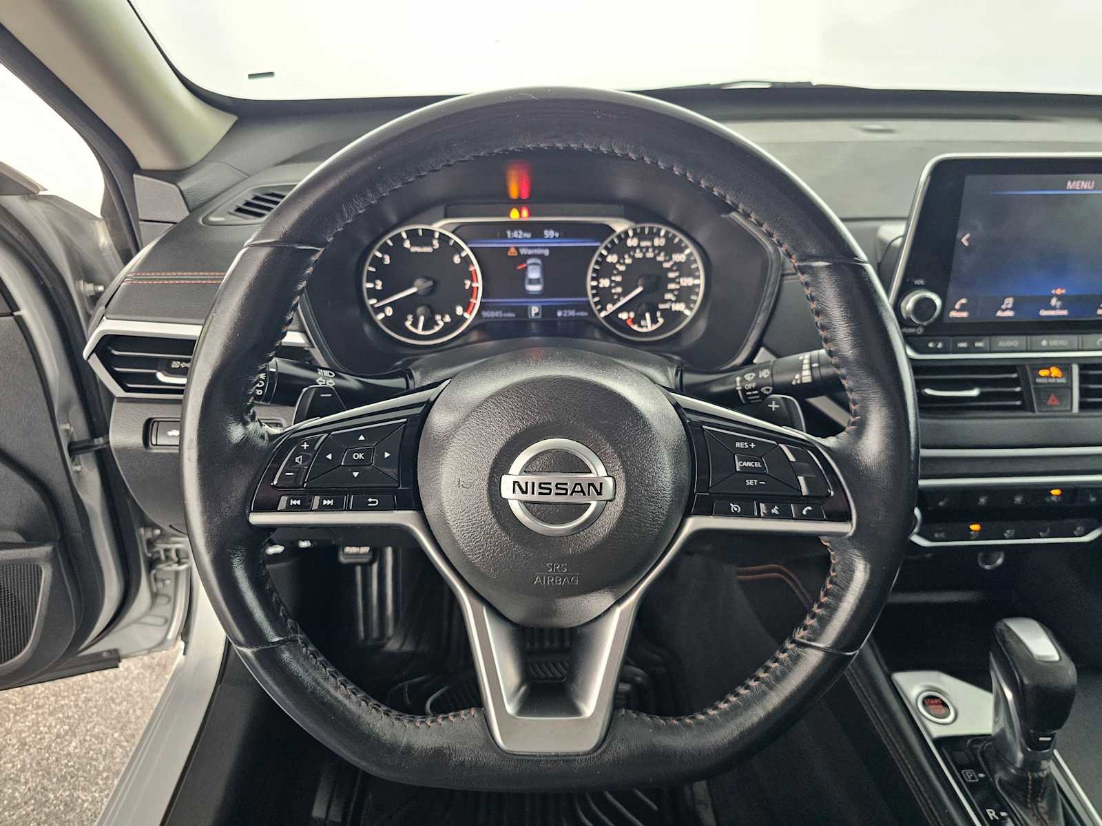 Used 2019 Nissan Altima 2.5 SR w/ SR Premium Package image 22