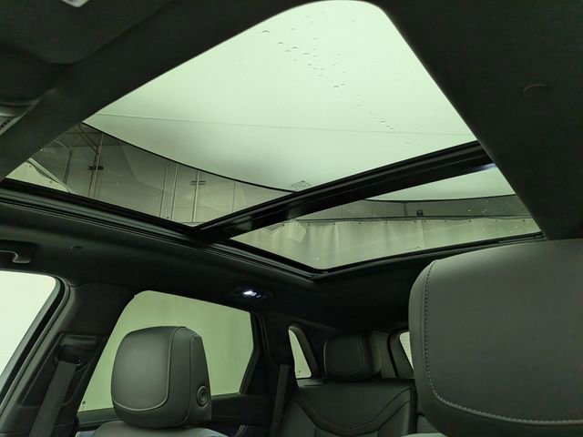 Certified 2023 Cadillac XT5 Premium Luxury w/ Technology Package image 19