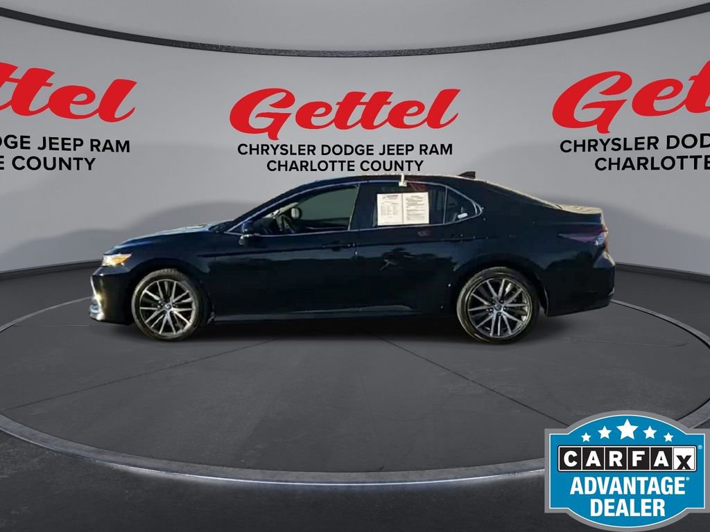 Used 2024 Toyota Camry XLE image 6