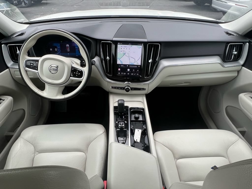 Certified 2024 Volvo XC60 B5 Core w/ Protection Package Premier AWD/4WD image 26