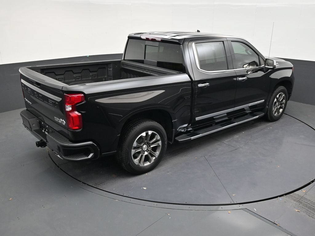 Used 2024 Chevrolet Silverado 1500 High Country RWD image 16
