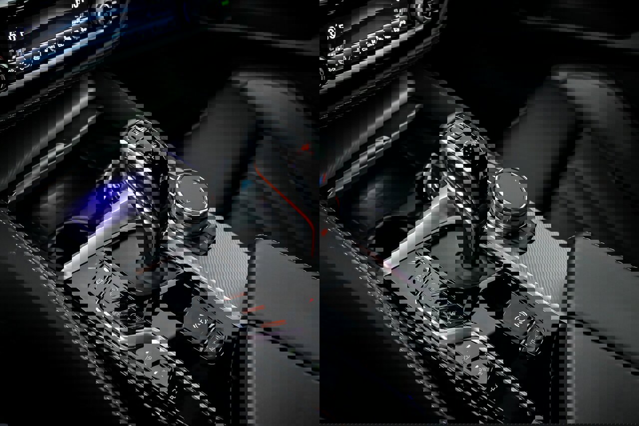 Used 2019 BMW M5 w/ Executive Package image 37