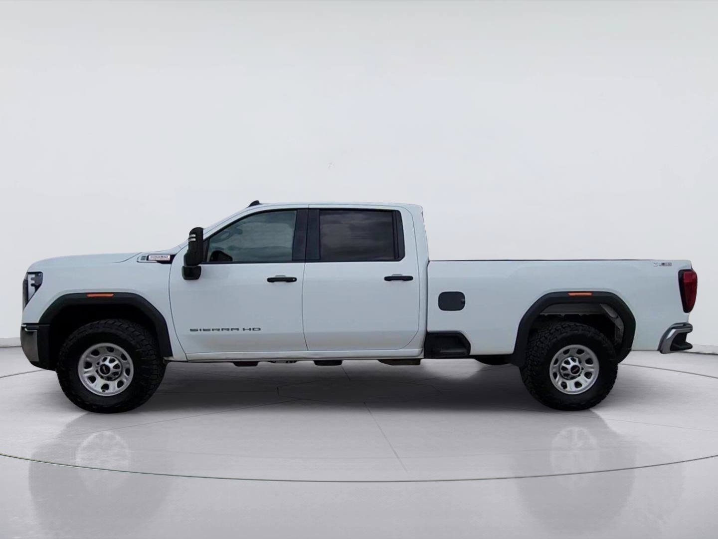 Used 2024 GMC Sierra 2500 Pro AWD/4WD image 5