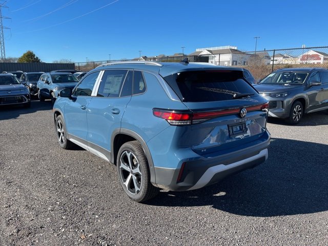 New 2026 Volkswagen Tiguan SE image 2