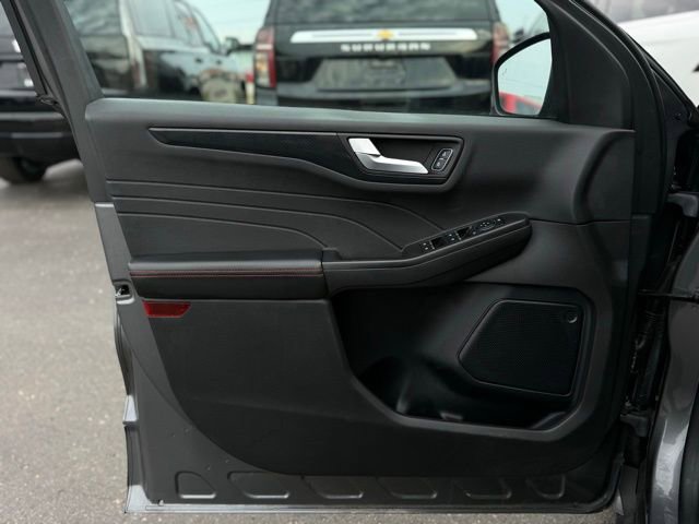 Certified 2024 Ford Escape ST-Line Select w/ Tech Pack #1 image 14